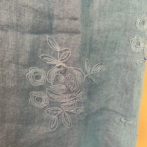 TERZO MILLENNIO Lagenlook 100% Linen Top Sz Sm Embroidered Scrollwork Shirt Blue - Picture 5 of 8